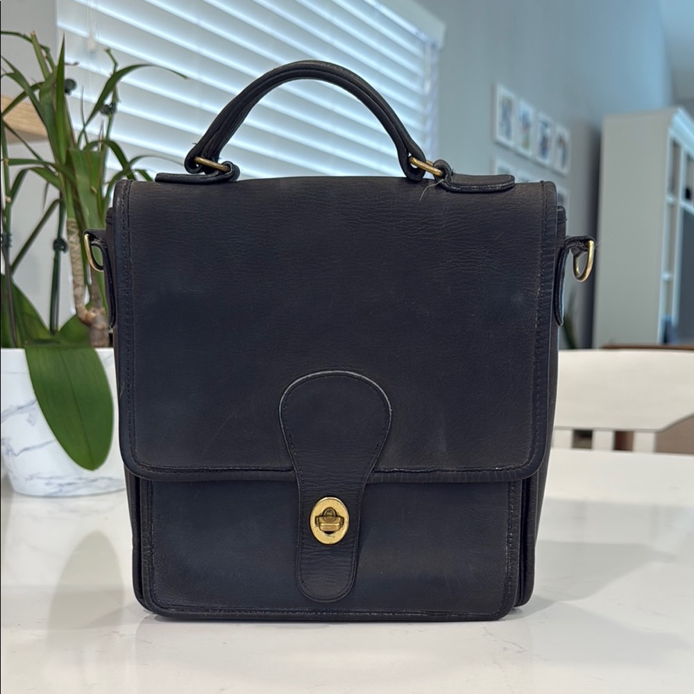 Vintage Coach Station Bag #5130 in Black